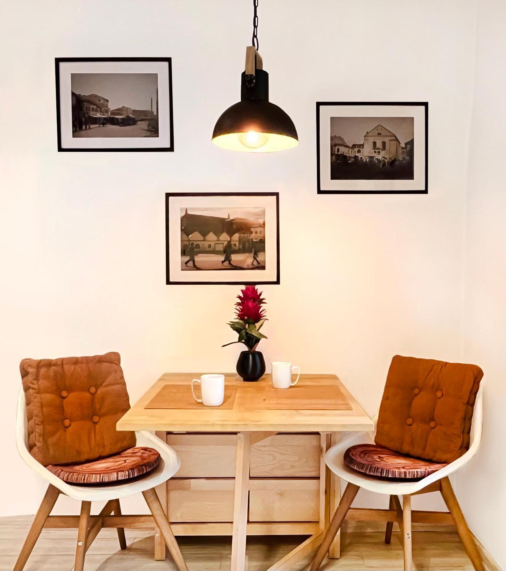 2-Room Apartment With Kitchen, Heart Of Cracow Old Town Kraków Zewnętrze zdjęcie